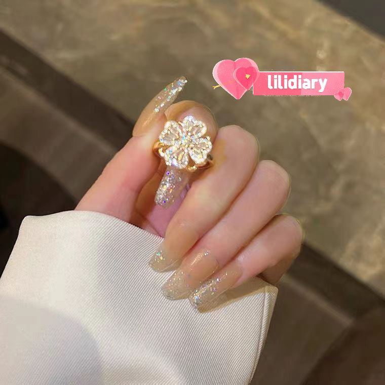 【R01】Rotating Four-leaf Clover Ring  -size adjustable